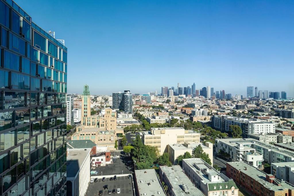 Lovely Upscale High Rise Private Parking & Pool Apartment Los Angeles Ngoại thất bức ảnh