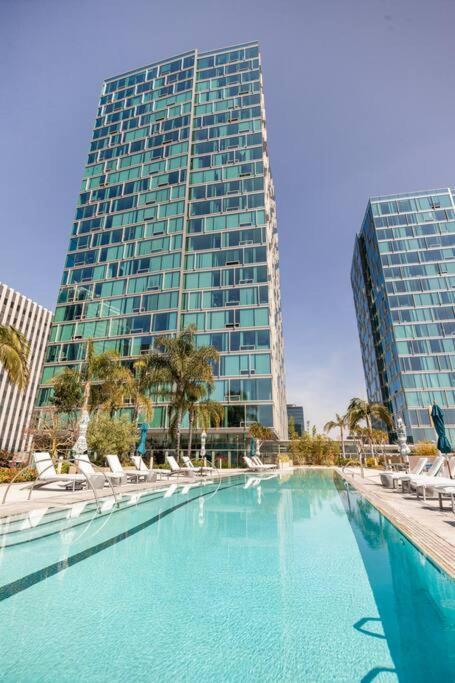 Lovely Upscale High Rise Private Parking & Pool Apartment Los Angeles Ngoại thất bức ảnh